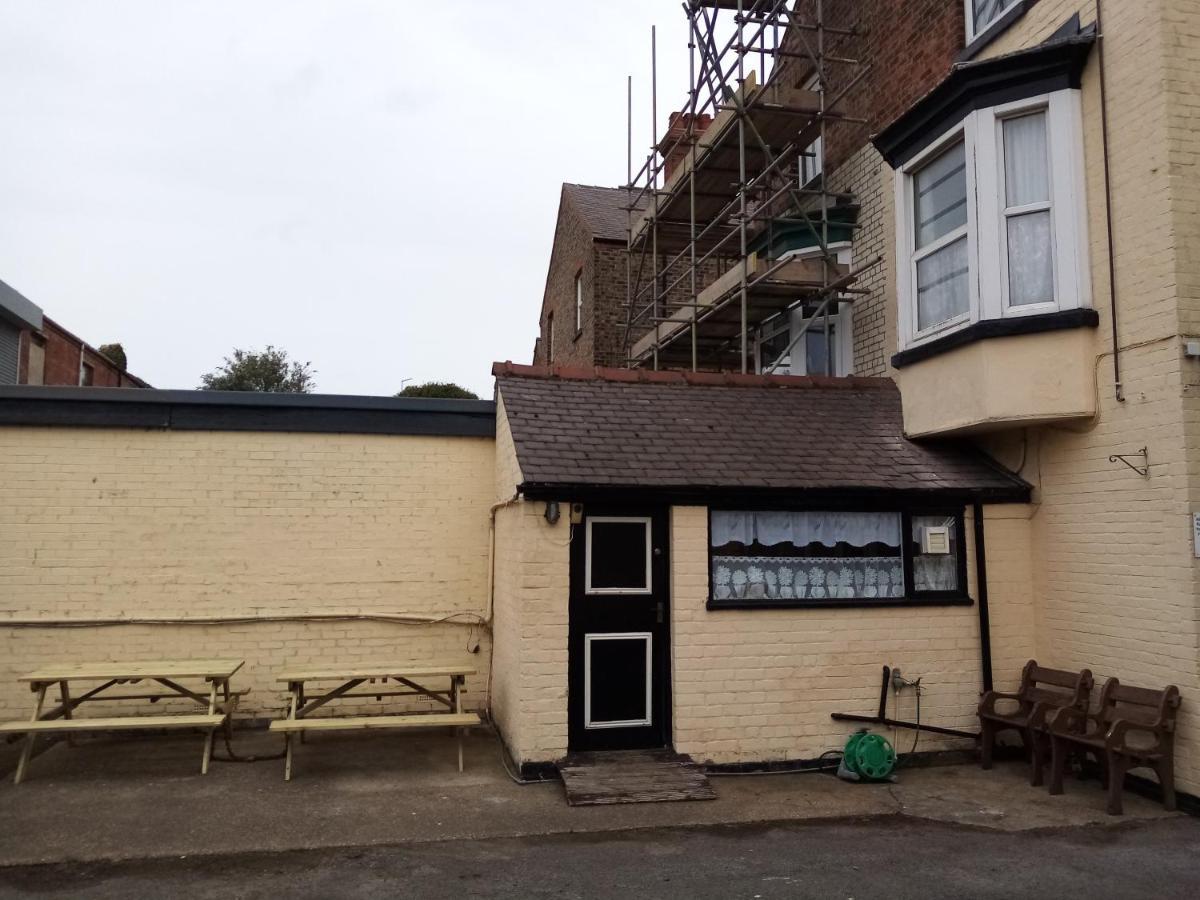 Puffin Holiday Apartments Bridlington Exterior photo